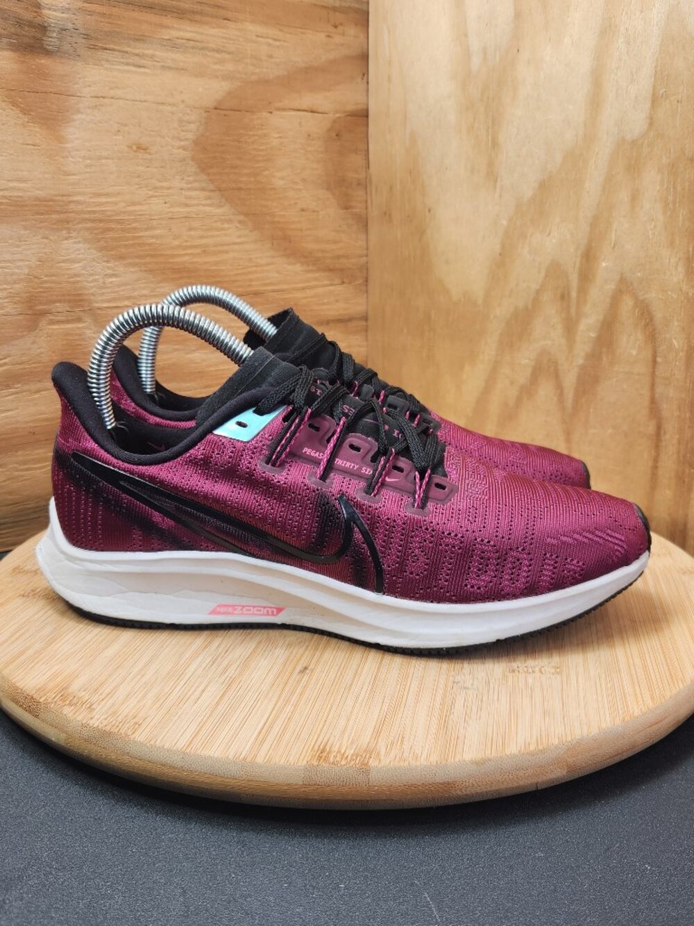 Nike Air Zoom Pegasus 36 Women Running Shoes Sneakers Size 7